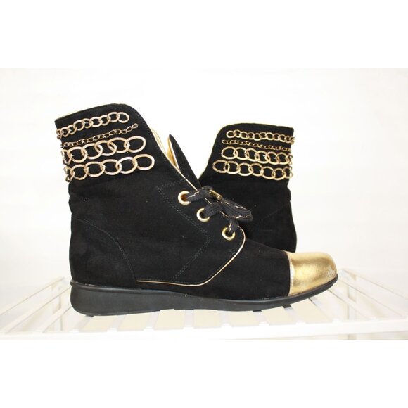 Joan Boyce Women's size 6.5 Metallic Black Ankle Boots with Metal Embellishments - Picture 5 of 10